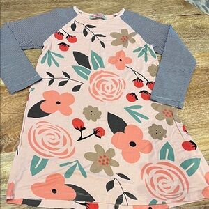 Fun dress, soft like a favorite tee